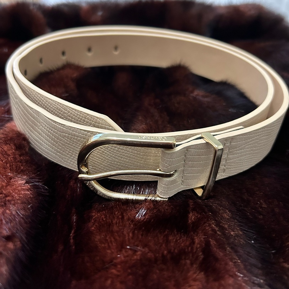 Calvin Klein Leather Belt in Neutral